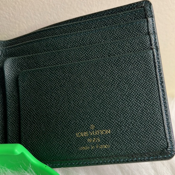 Louis Vuitton Mens Wallet - Picture 8 of 17